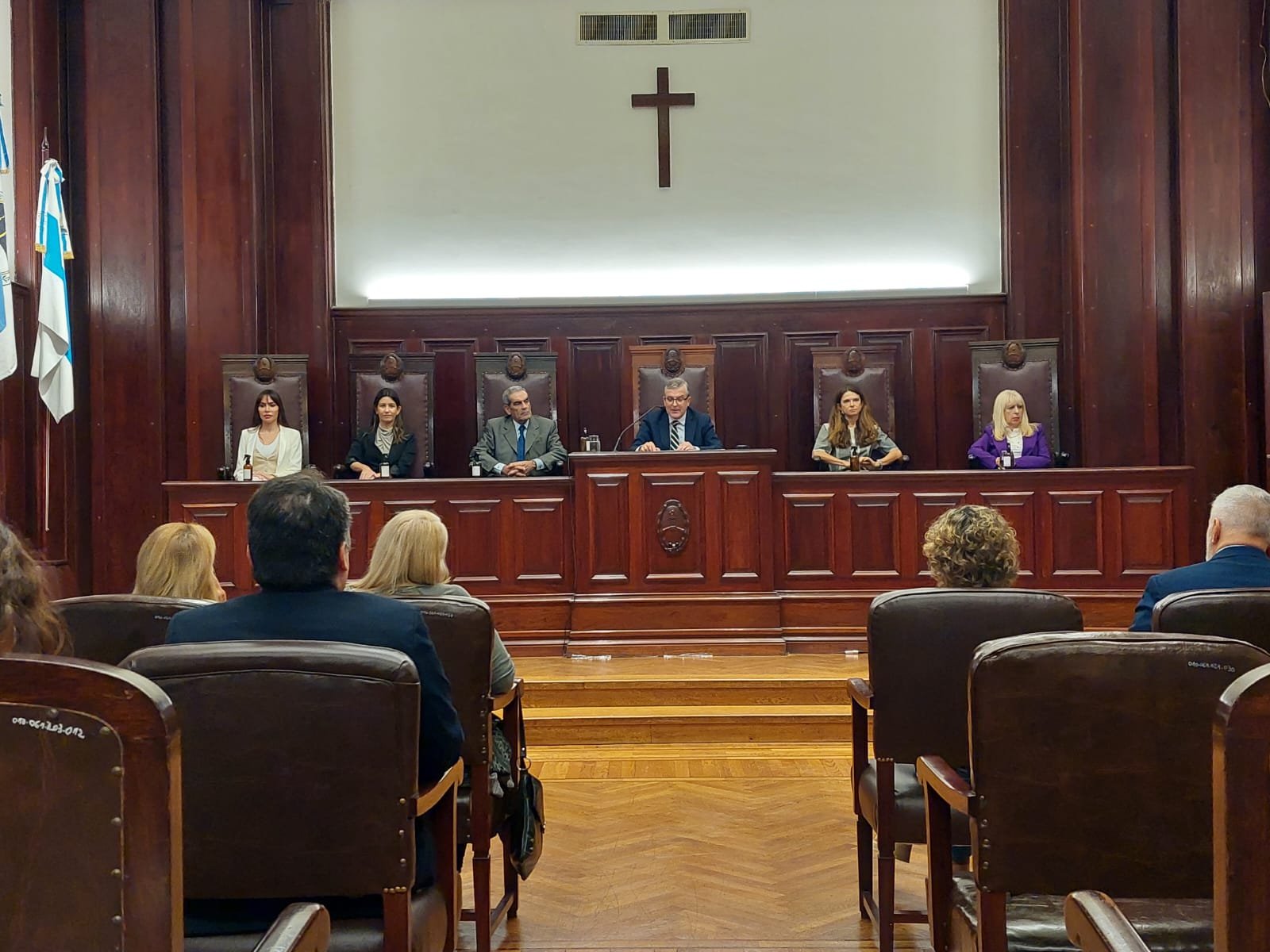 Jurisdemia
